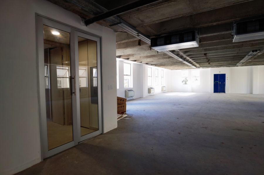 To Let commercial Property for Rent in Rondebosch Western Cape